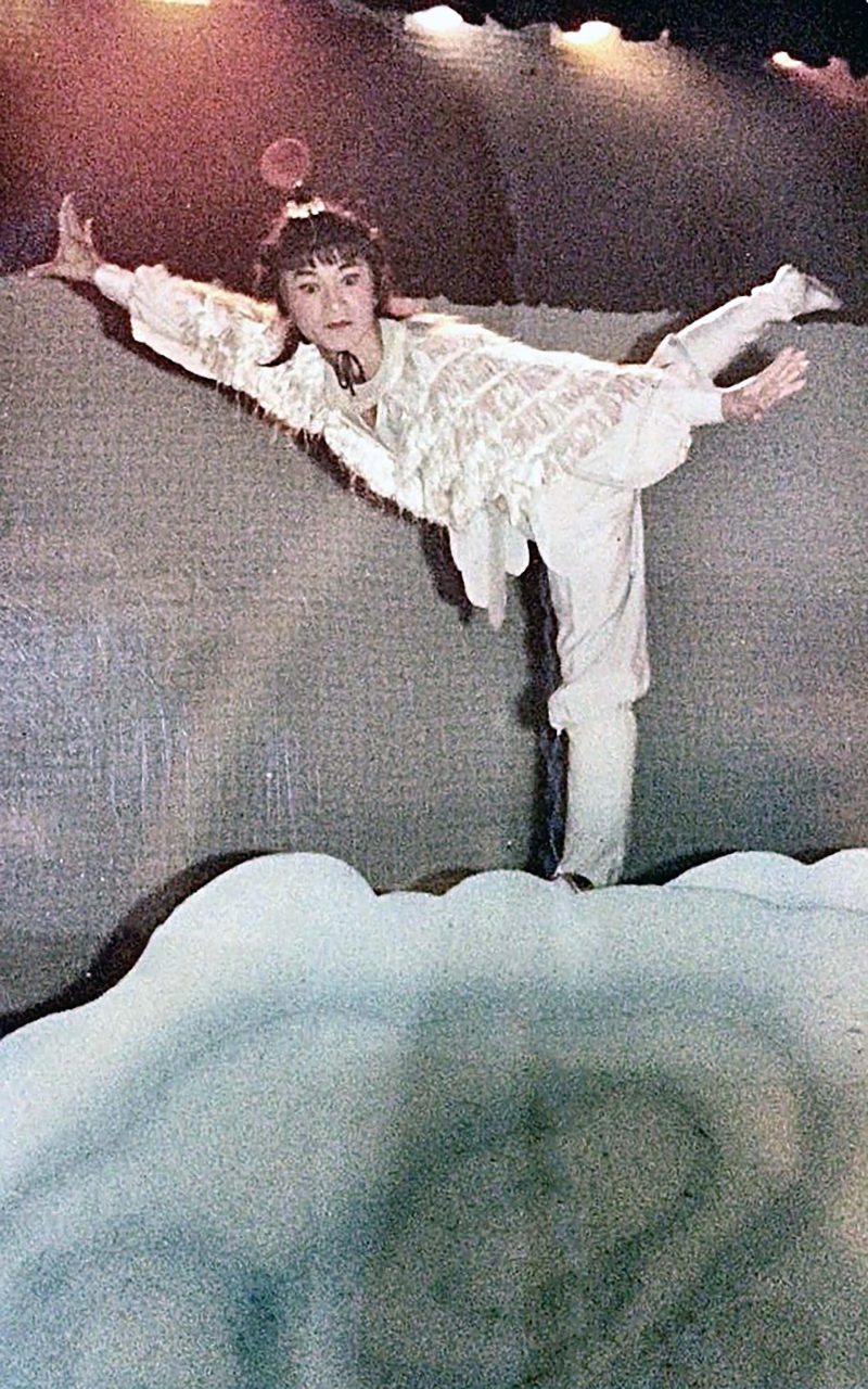 stage musical 80s 1982 whitesnake actor huang 03