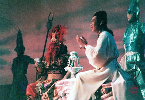 stage musical 80s 1984 laungai 01